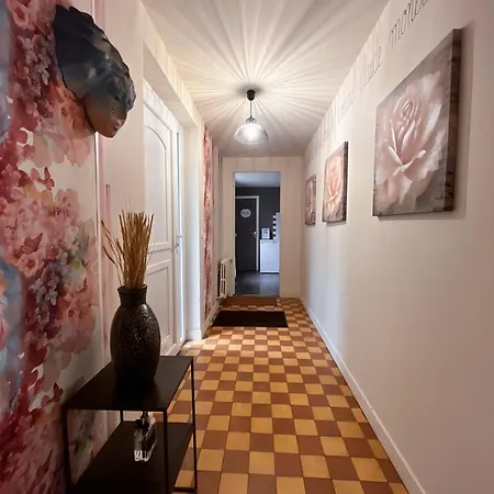 Dom wakacyjny Givernel *